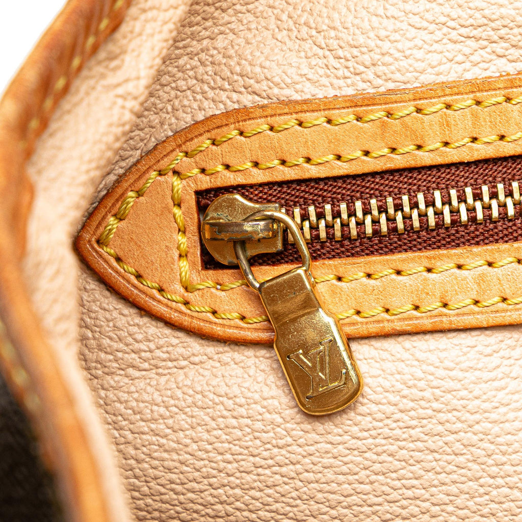 Louis Vuitton Monogram Bucket GM