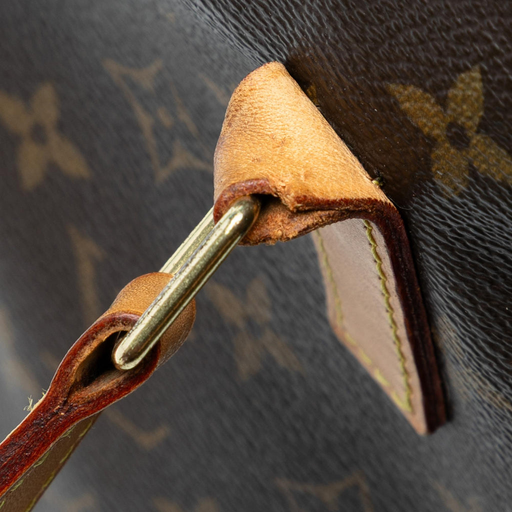 Louis Vuitton Monogram Cabas Mezzo
