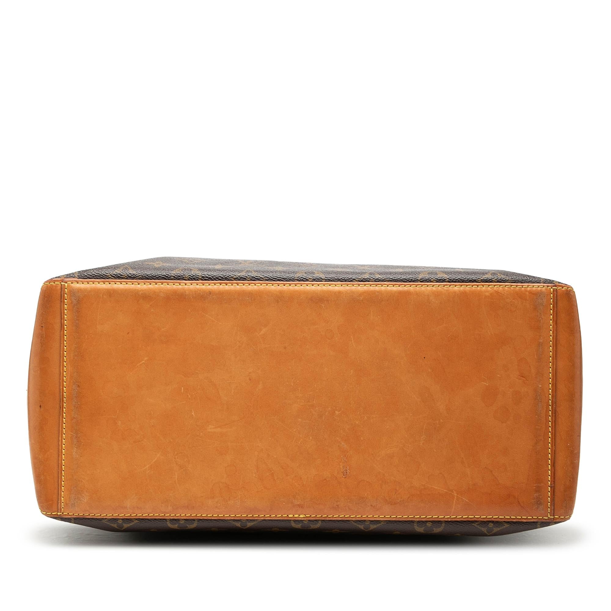 Louis Vuitton Monogram Cabas Mezzo