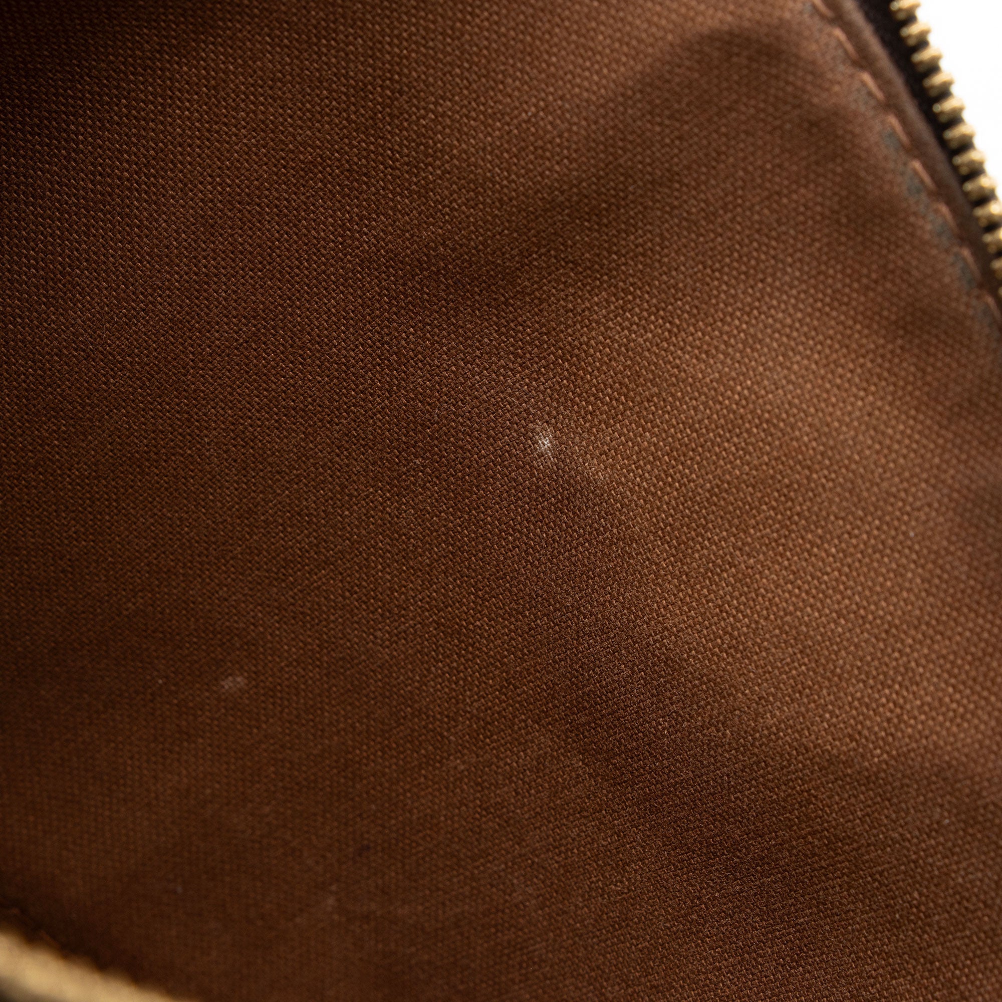 Louis Vuitton Monogram Canvas Alma BB Satchel (SHF-SYJ8FA)