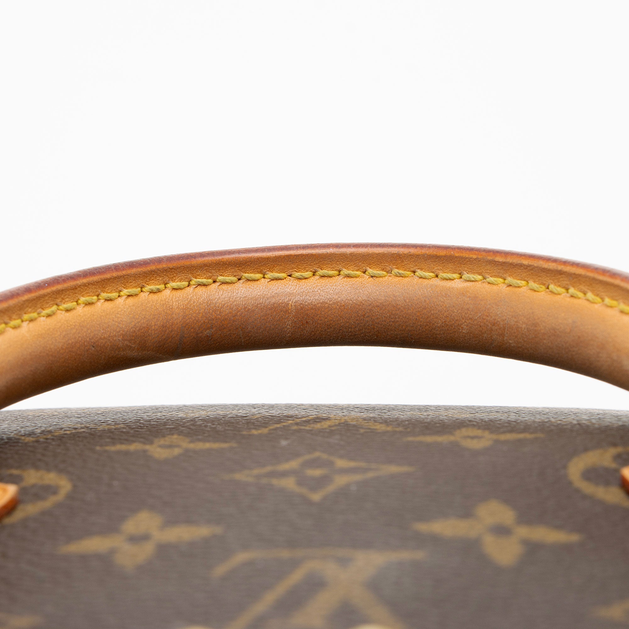 Louis Vuitton Monogram Canvas Alma PM Satchel (SHF-qIihIV)