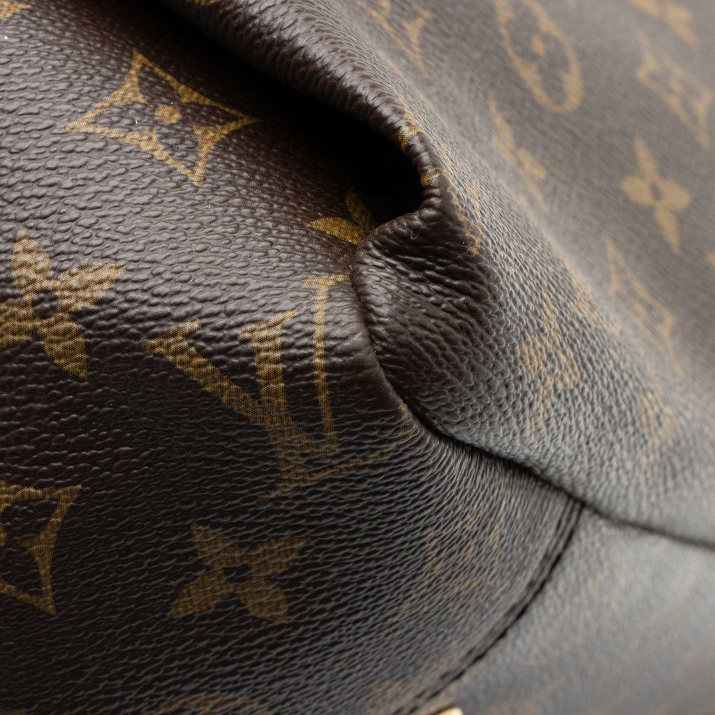 Louis Vuitton Monogram Canvas Artsy MM Shoulder Bag