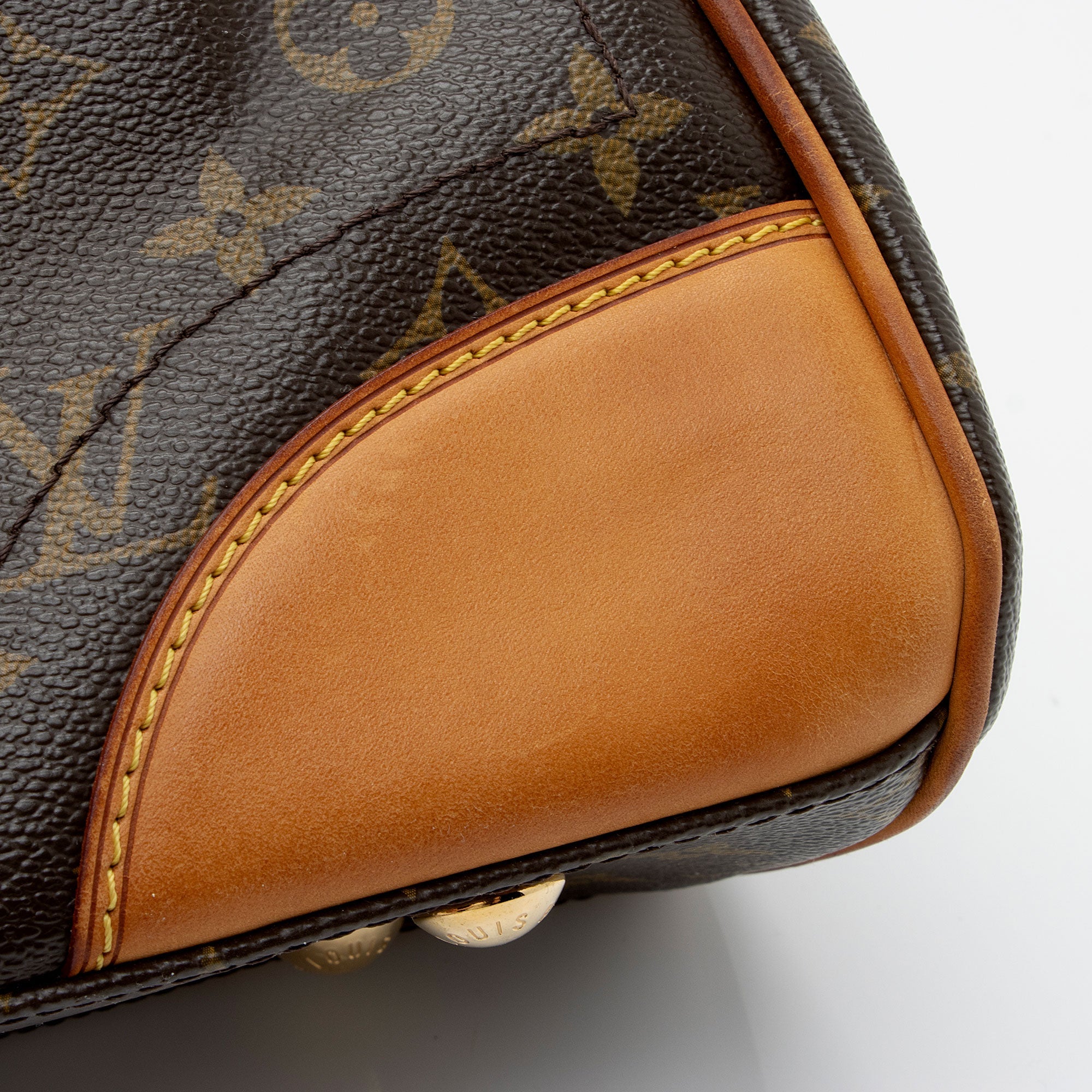 Louis Vuitton Monogram Canvas Beverly MM Shoulder Bag (SHF-xwX6MJ)