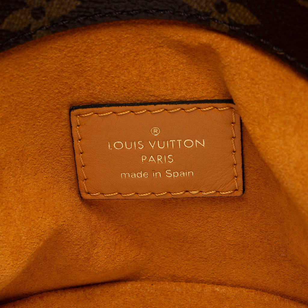 Louis Vuitton Monogram Canvas Braided Artsy MM Shoulder Bag