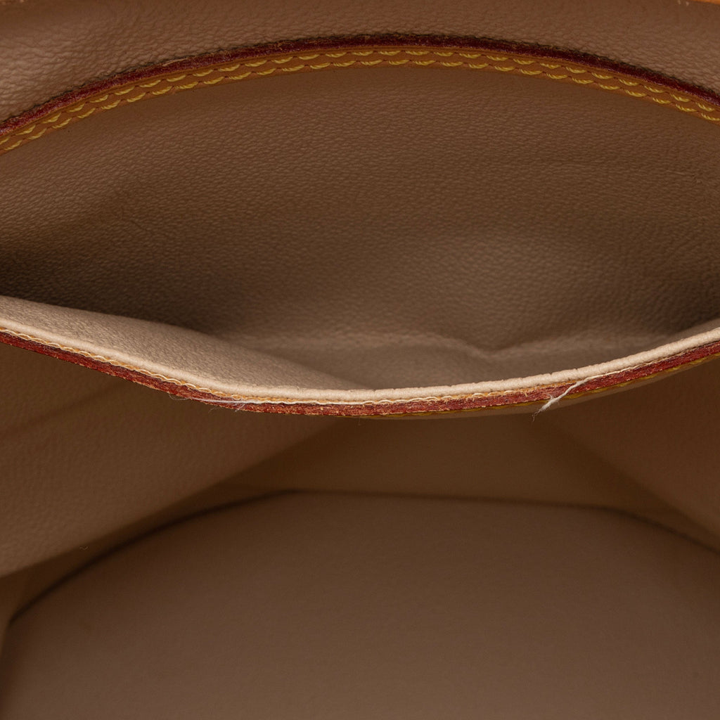 Louis Vuitton Monogram Canvas Bucket GM Tote (SHF-RnIGXM)