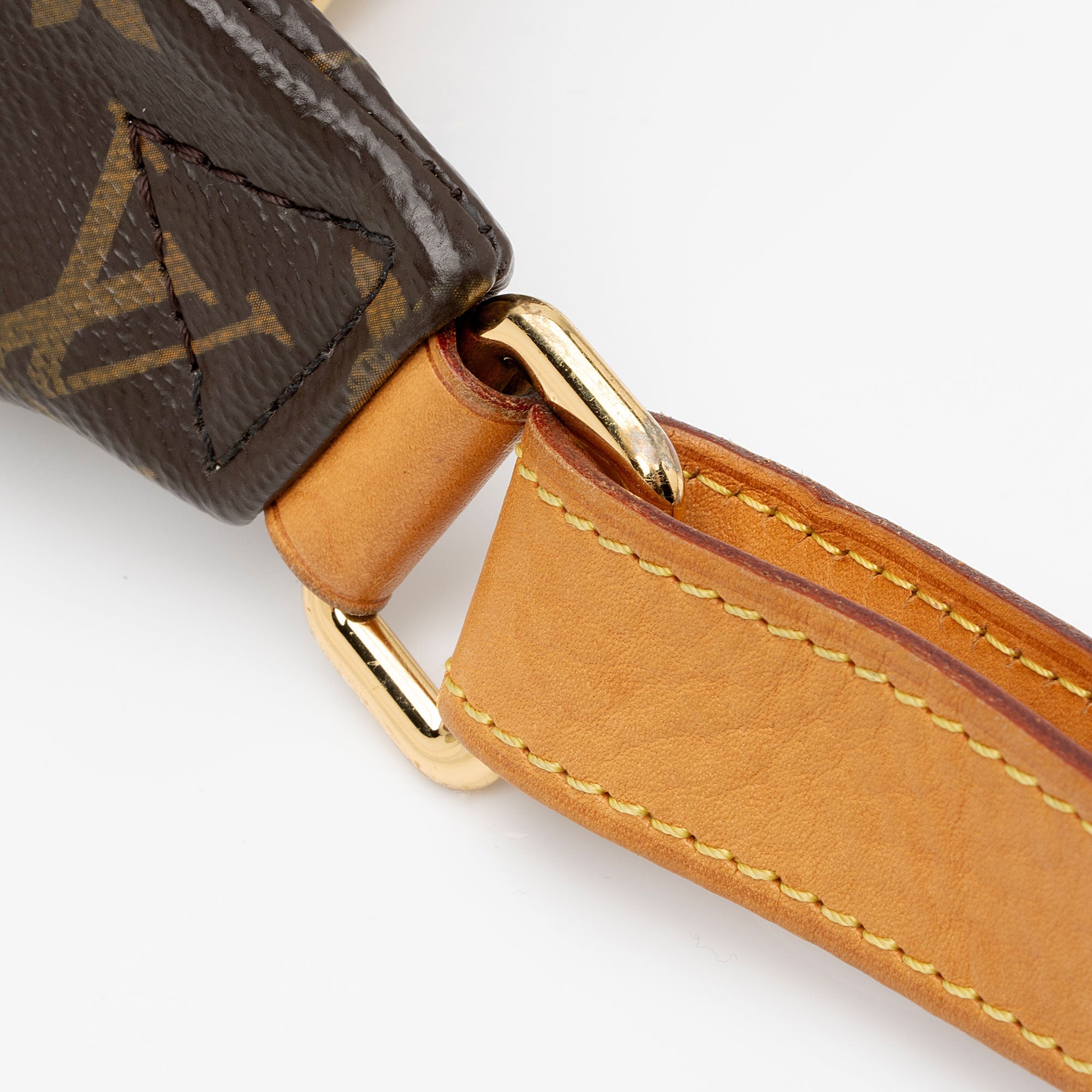 Louis Vuitton Monogram Canvas Bumbag (SHF-S8BZZN)