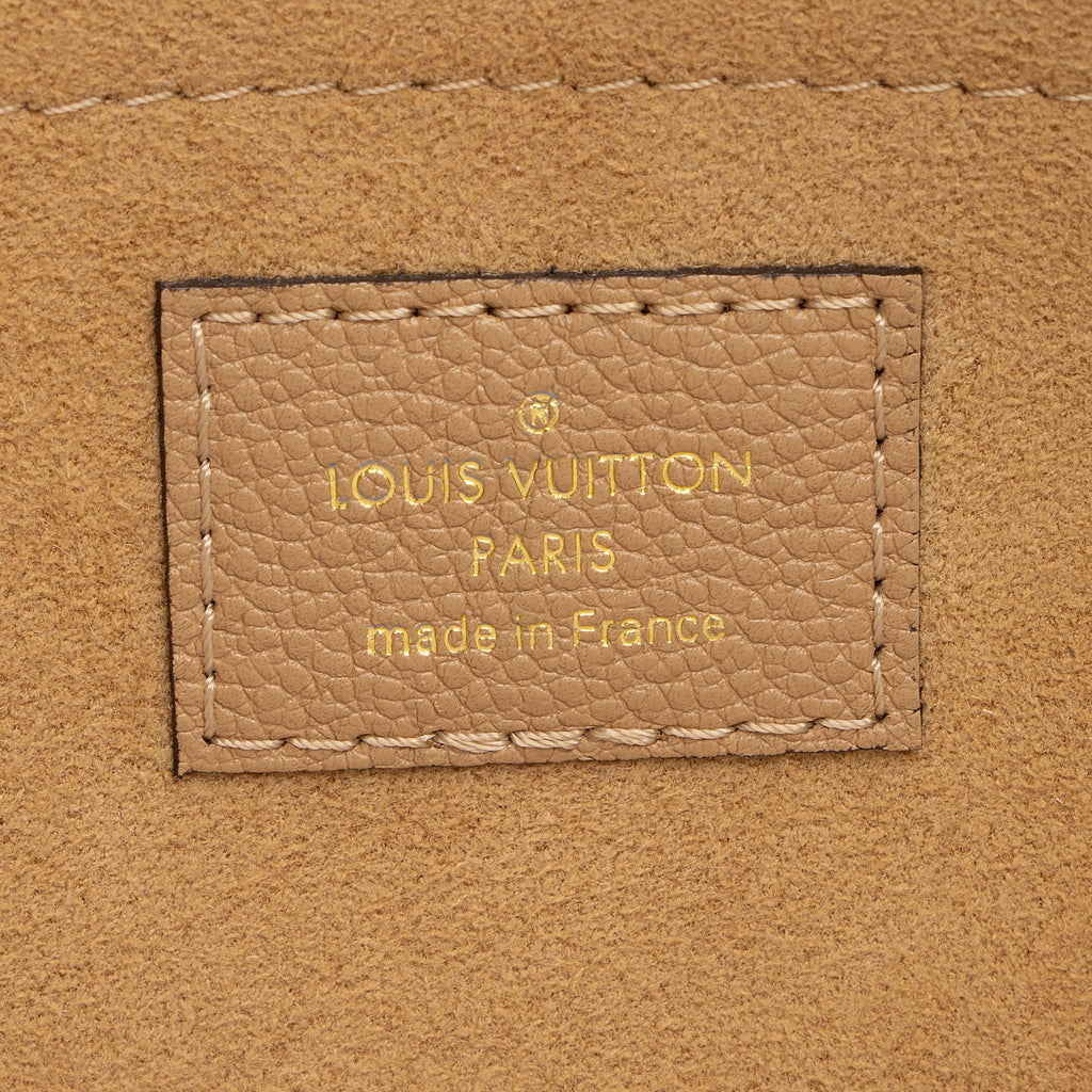 Louis Vuitton Monogram Canvas Daily Pouch