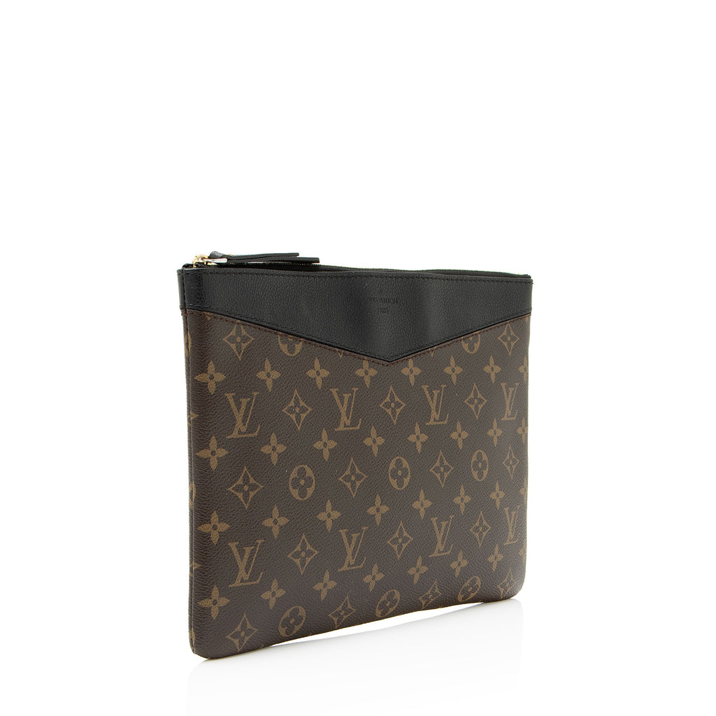 Louis Vuitton Monogram Canvas Daily Pouch