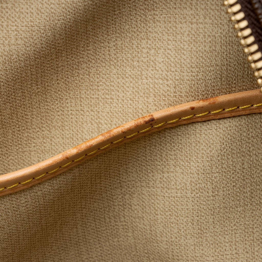 Louis Vuitton Monogram Canvas Deauville Satchel (SHF-22411)
