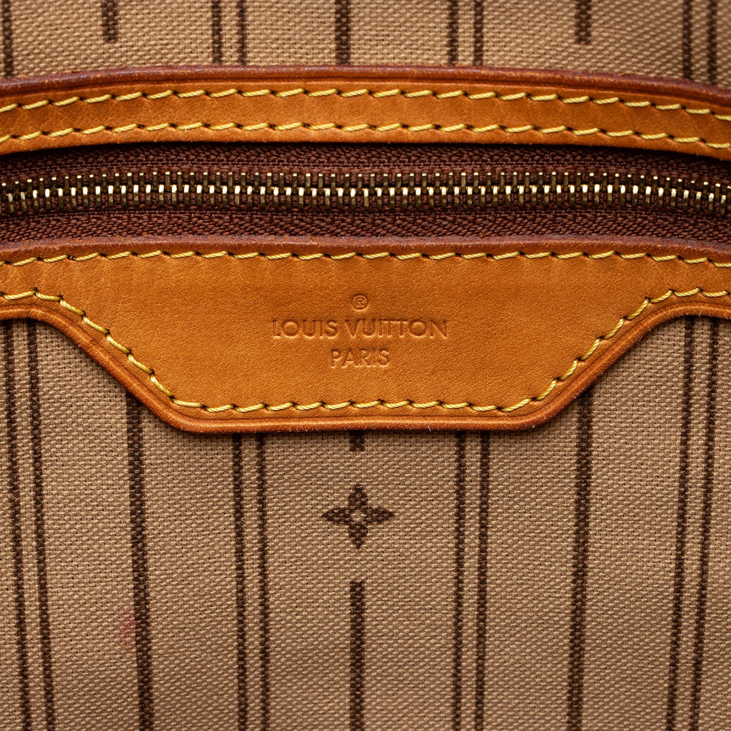 Louis Vuitton Monogram Canvas Delightful GM Shoulder Bag
