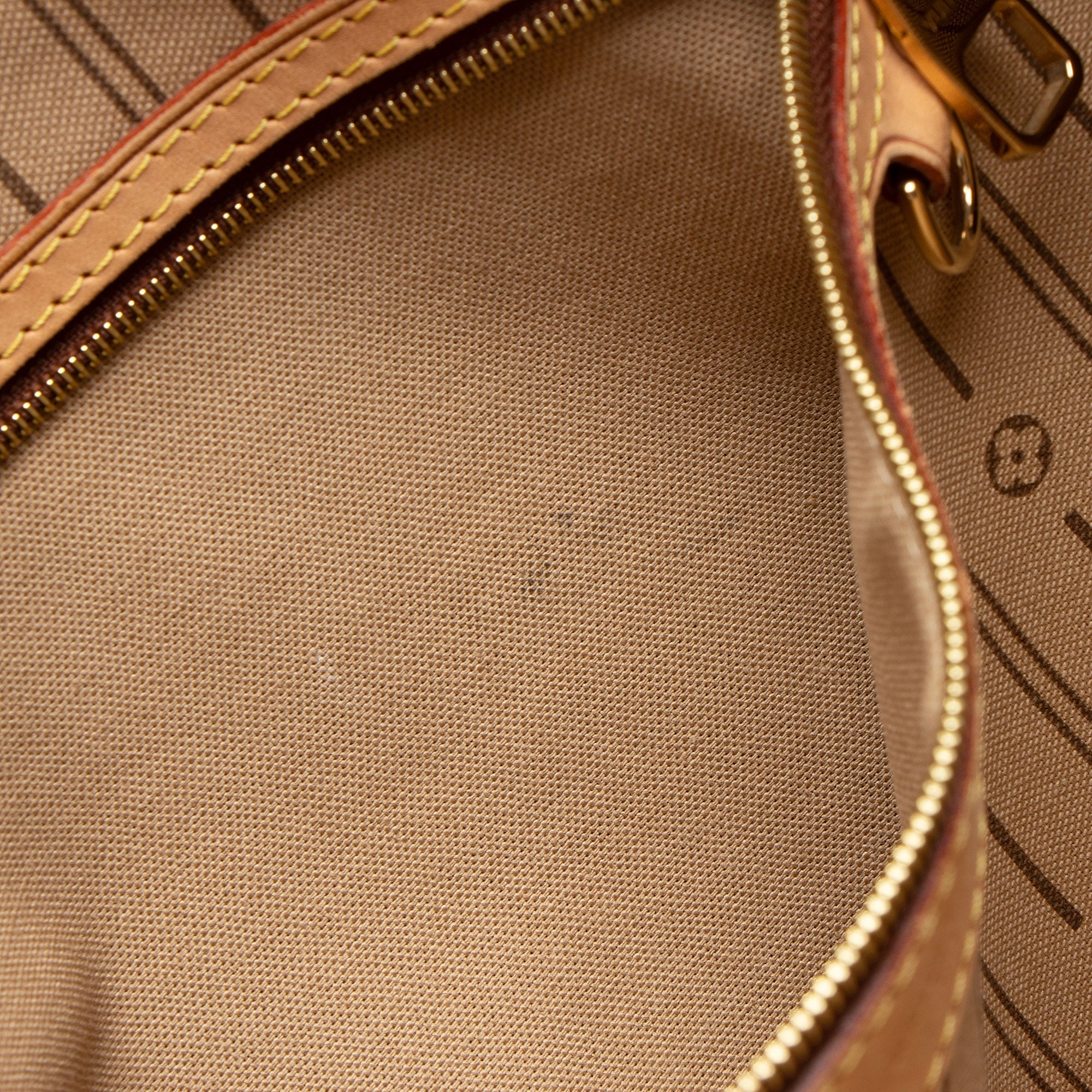 Louis Vuitton Monogram Canvas Delightful MM Shoulder Bag (SHF-OAjeVL)