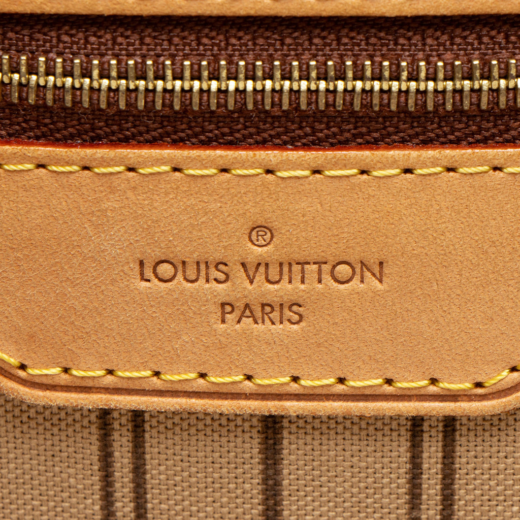Louis Vuitton Monogram Canvas Delightful MM Shoulder Bag