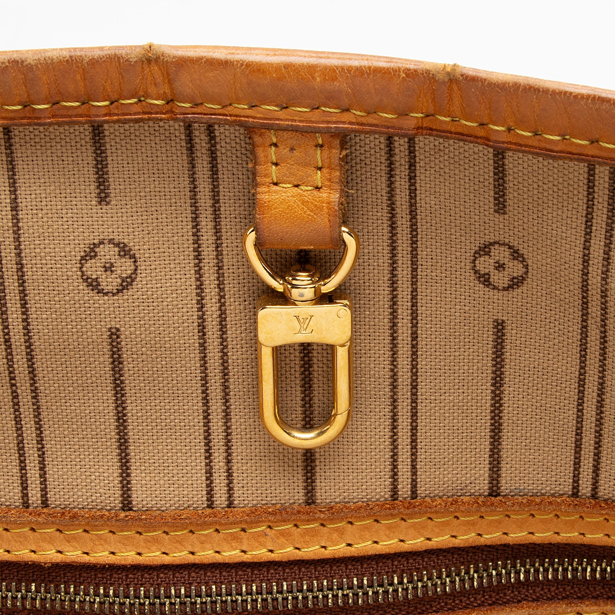 Louis Vuitton Monogram Canvas Delightful PM Shoulder Bag - FINAL SALE (SHF-MtWzVx)