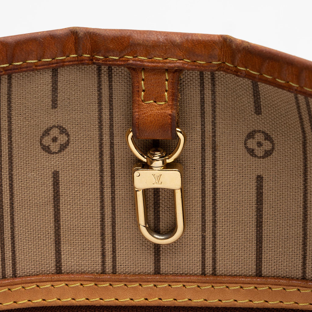Louis Vuitton Monogram Canvas Delightful PM Shoulder Bag (SHF-dxUJGA)