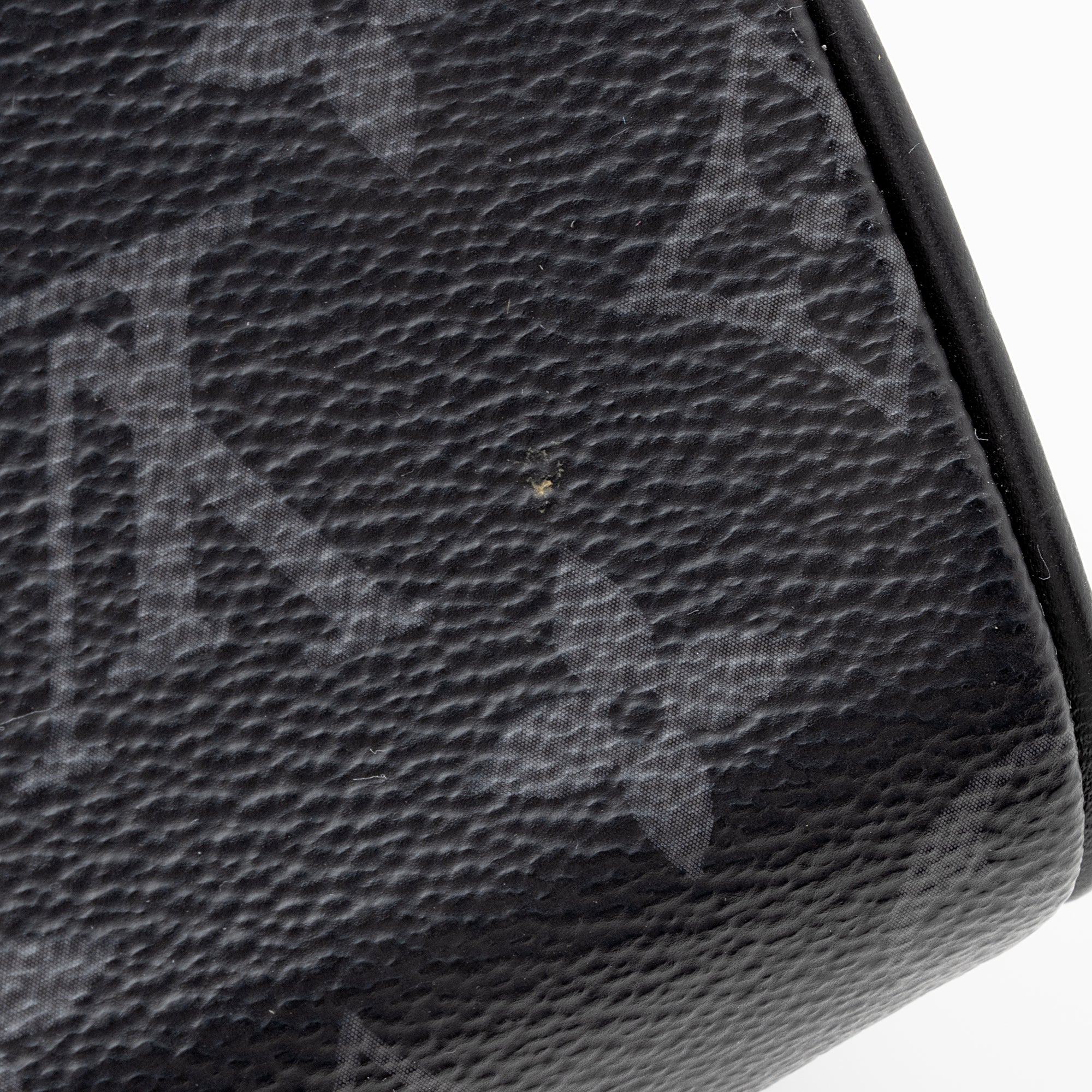 Louis Vuitton Monogram Canvas Eclipse District PM Messenger Bag (SHF-22859)