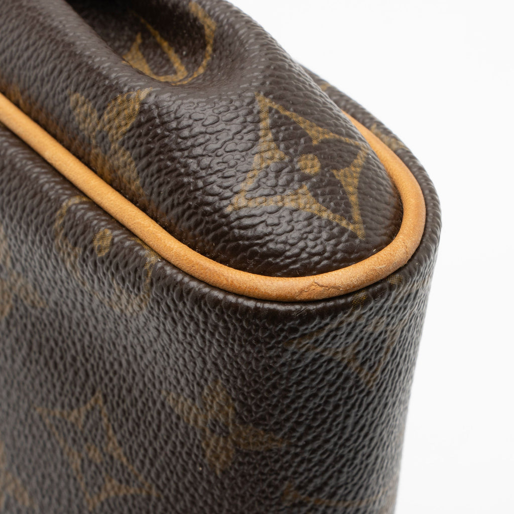 Louis Vuitton Monogram Canvas Eva Clutch (SHF-y3x30J)