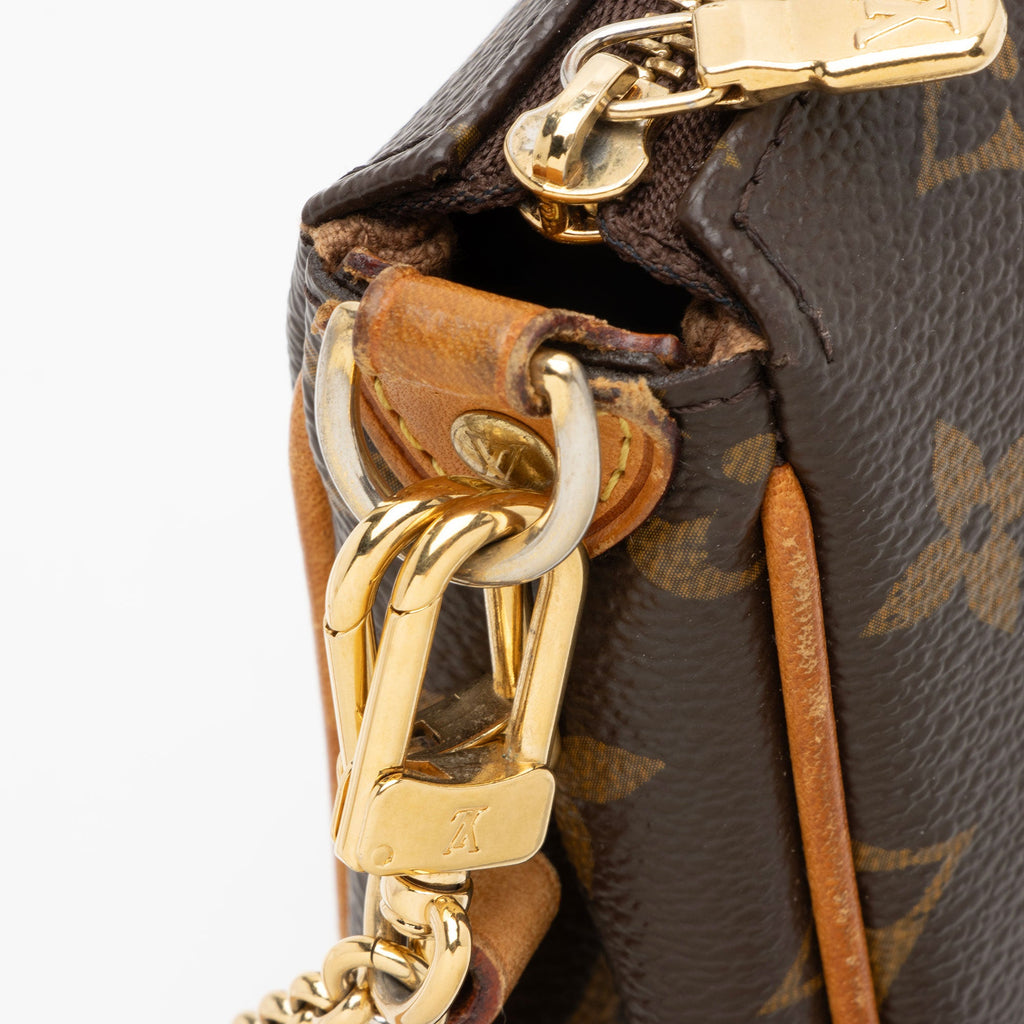 Louis Vuitton Monogram Canvas Eva Clutch