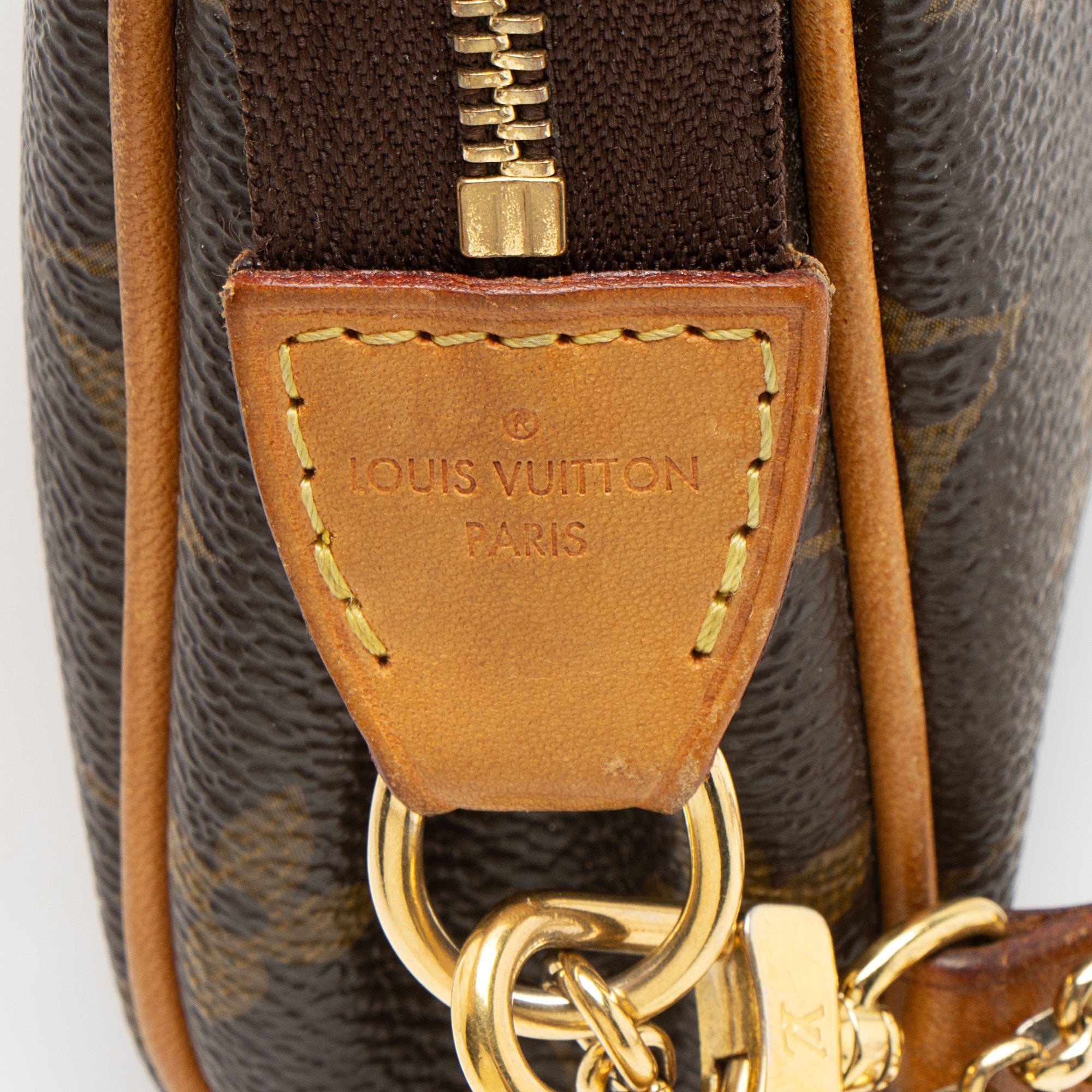 Louis Vuitton Monogram Canvas Eva Clutch
