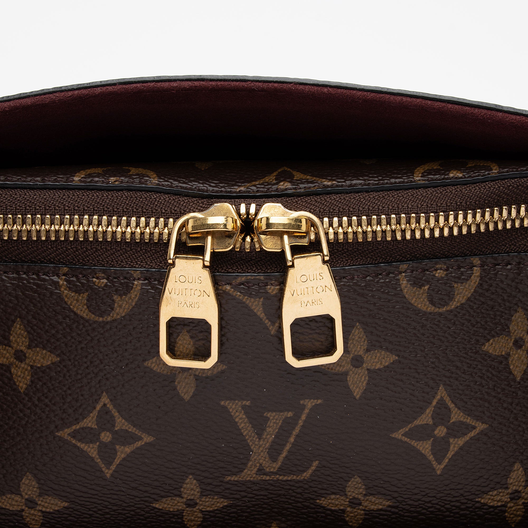 Louis Vuitton Monogram Canvas Flower MM Zip Tote (SHF-H0ttAo)