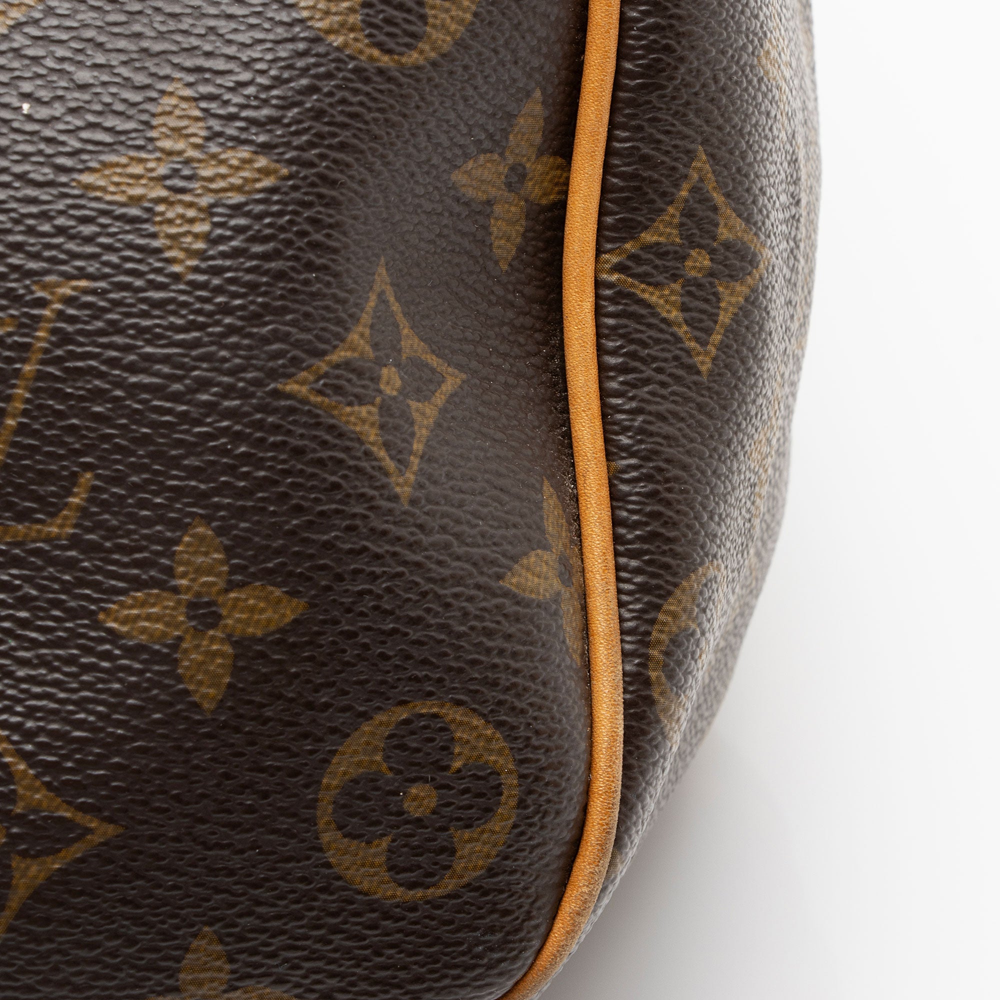 Louis Vuitton Monogram Canvas Galliera PM Shoulder Bag (SHF-7eJDIU)