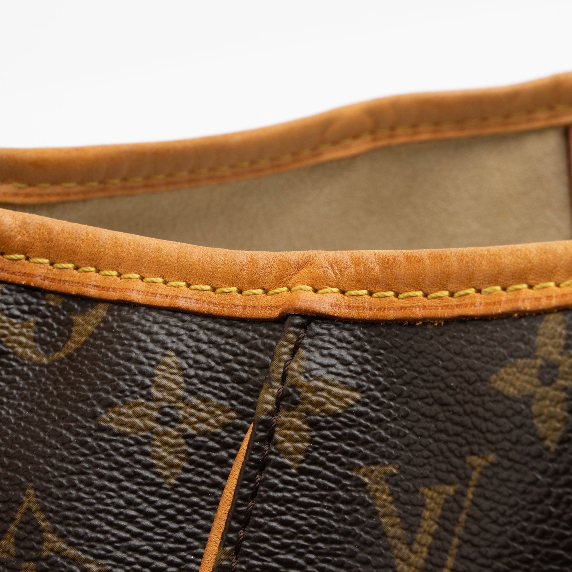 Louis Vuitton Monogram Canvas Galliera PM Shoulder Bag
