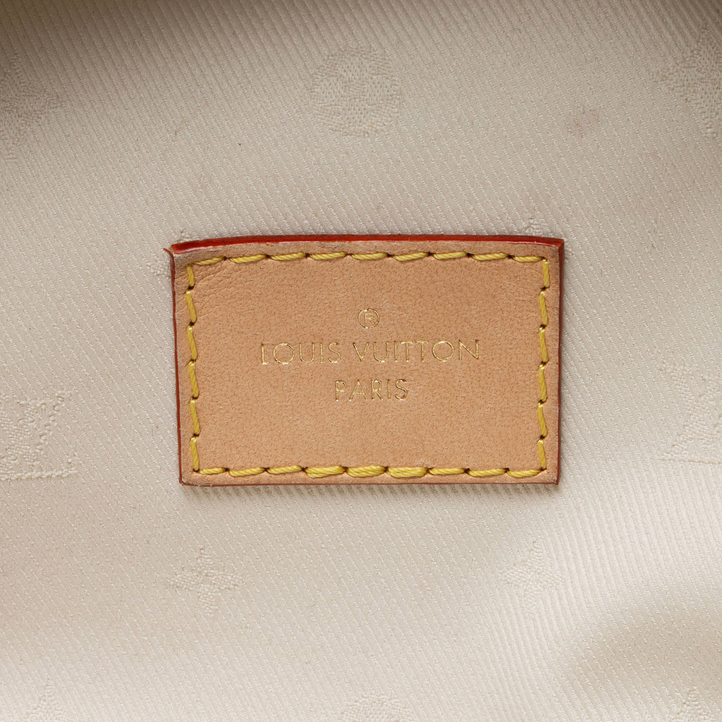 Louis Vuitton Monogram Canvas High Rise Bumbag
