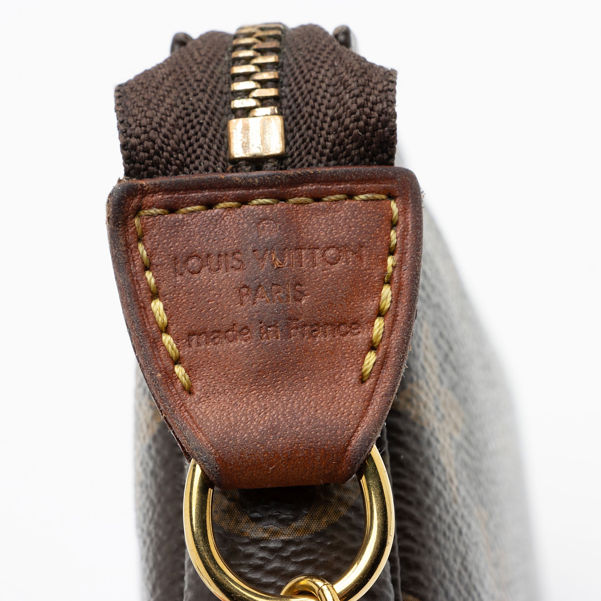 Louis Vuitton Monogram Canvas Mini Pochette Accessoires - FINAL SALE (SHF-IQRtfM)