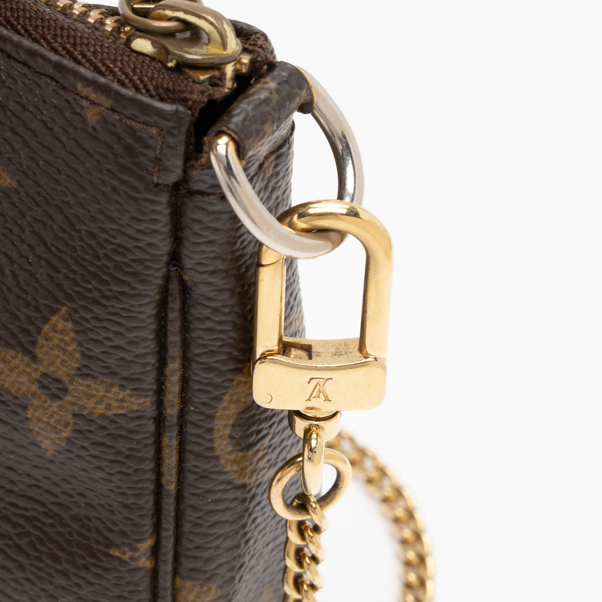Louis Vuitton Monogram Canvas Mini Pochette Accessoires (SHF-nBtoVp)