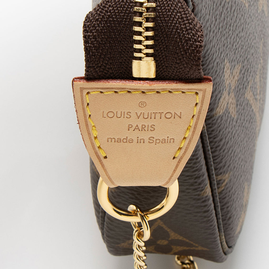 Louis Vuitton Monogram Canvas Mini Pochette Accessoires
