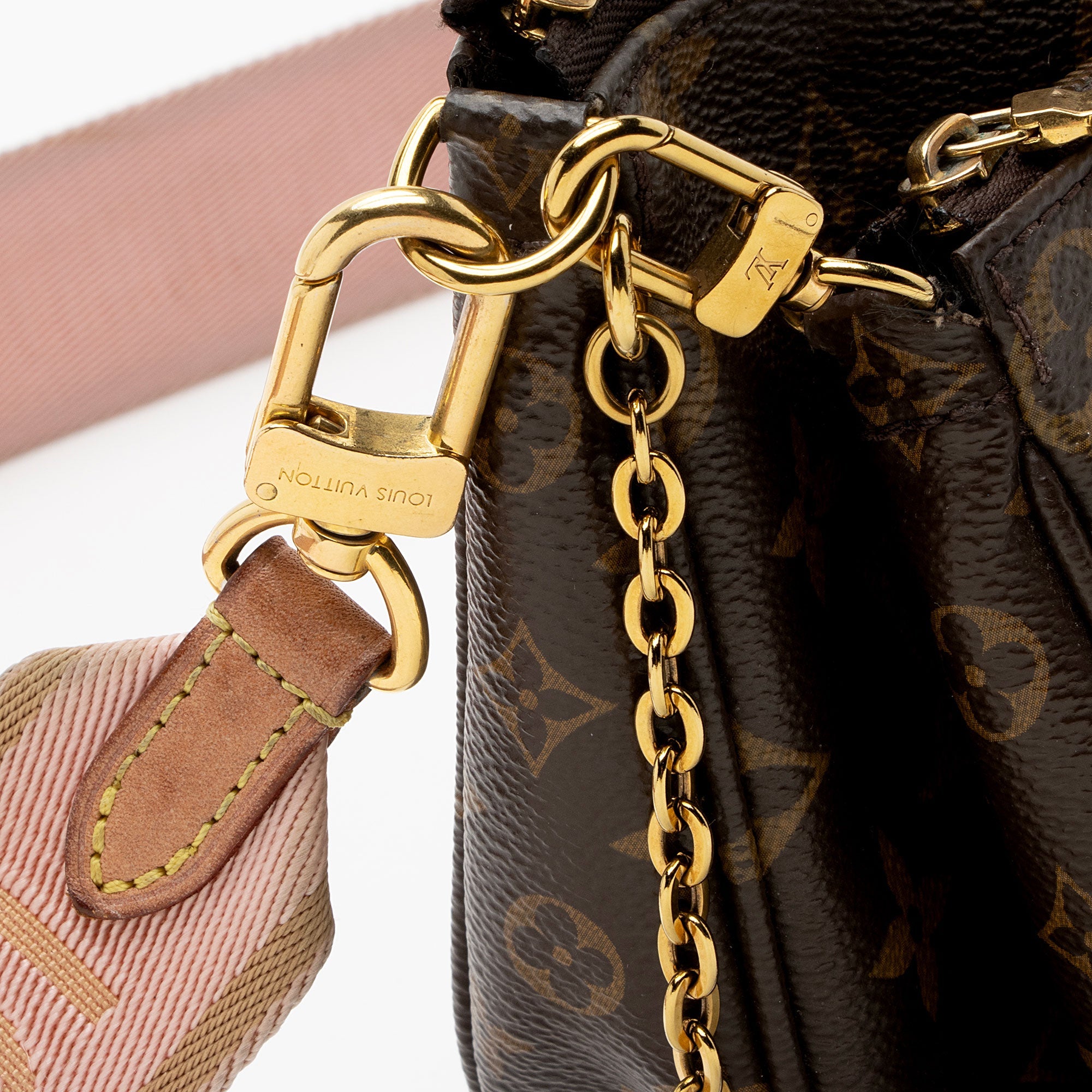 Louis Vuitton Monogram Canvas Multi-Pochette Accessoires (SHF-UfRNEB)