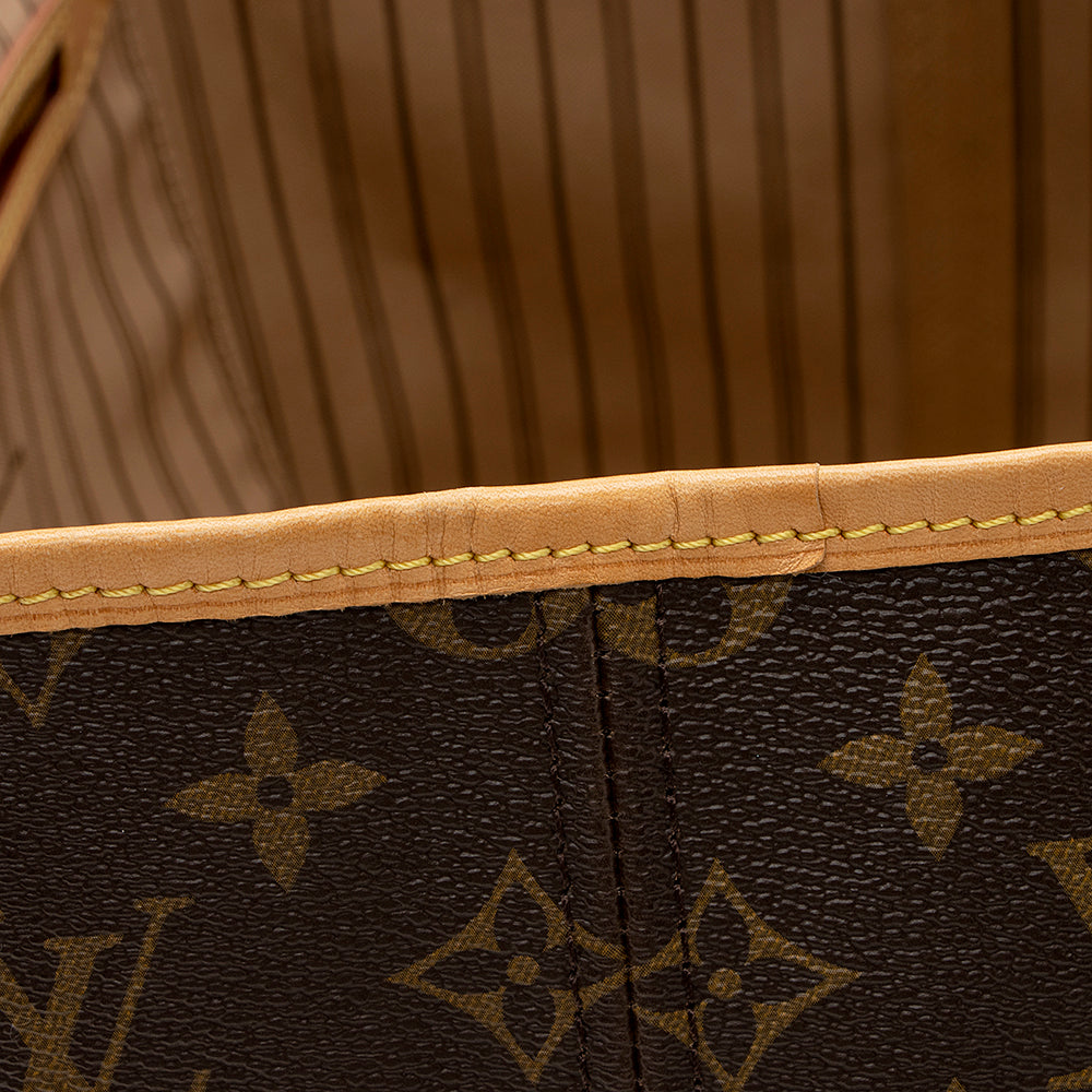 Louis Vuitton Monogram Canvas Neverfull GM Tote (SHF-21974)