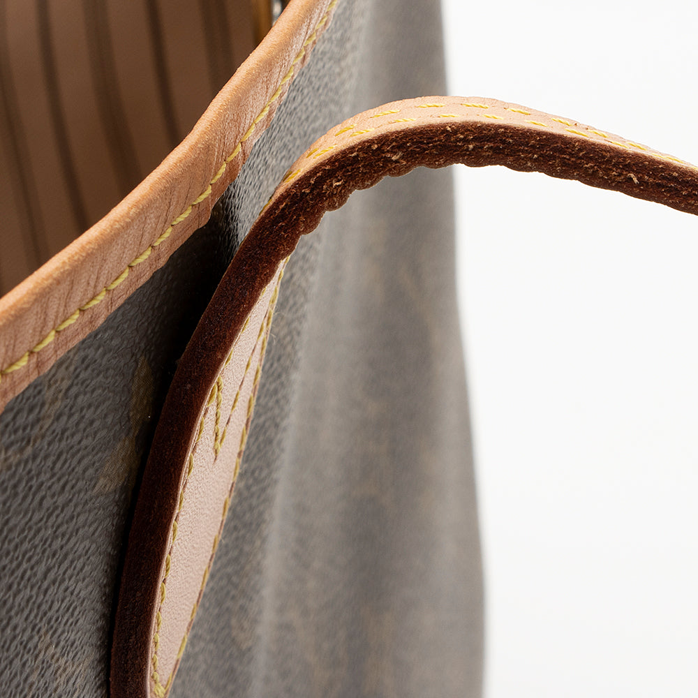 Louis Vuitton Monogram Canvas Neverfull GM Tote (SHF-21773)