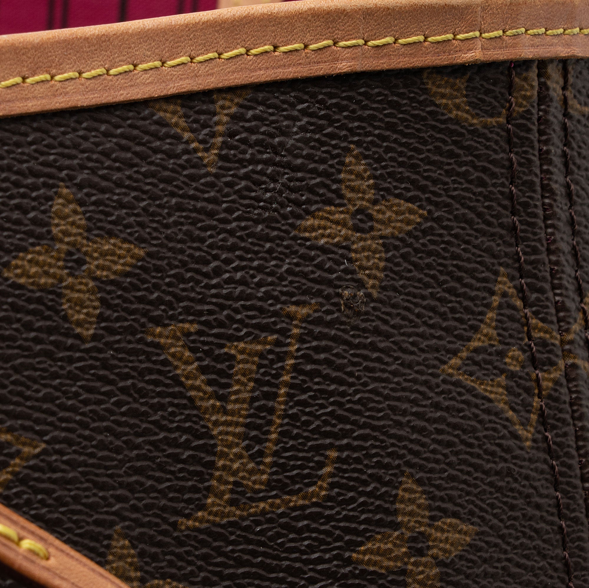 Louis Vuitton Monogram Canvas Neverfull GM Tote (SHF-tU1ifw)