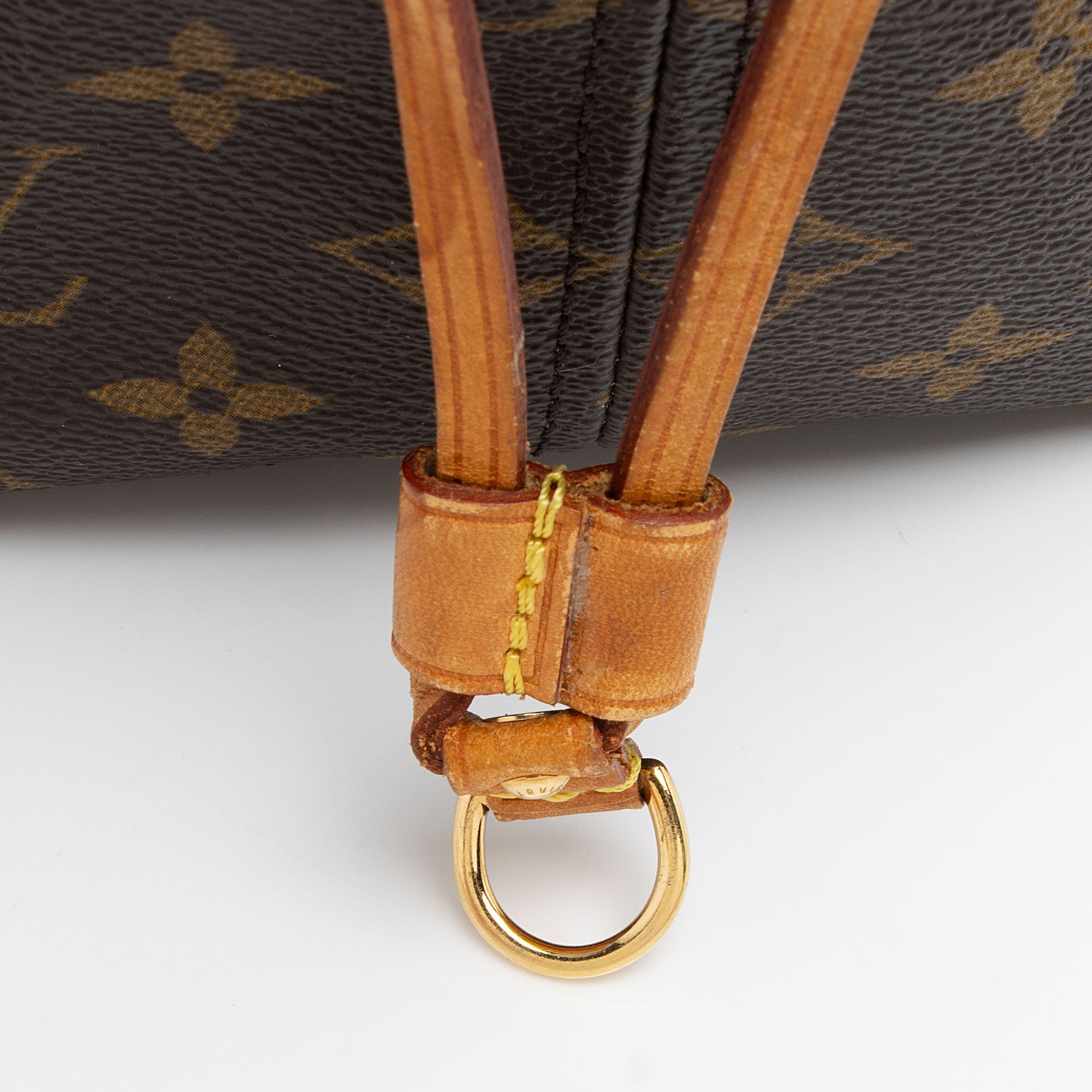 Louis Vuitton Monogram Canvas Neverfull GM Tote (SHF-Uh954N)