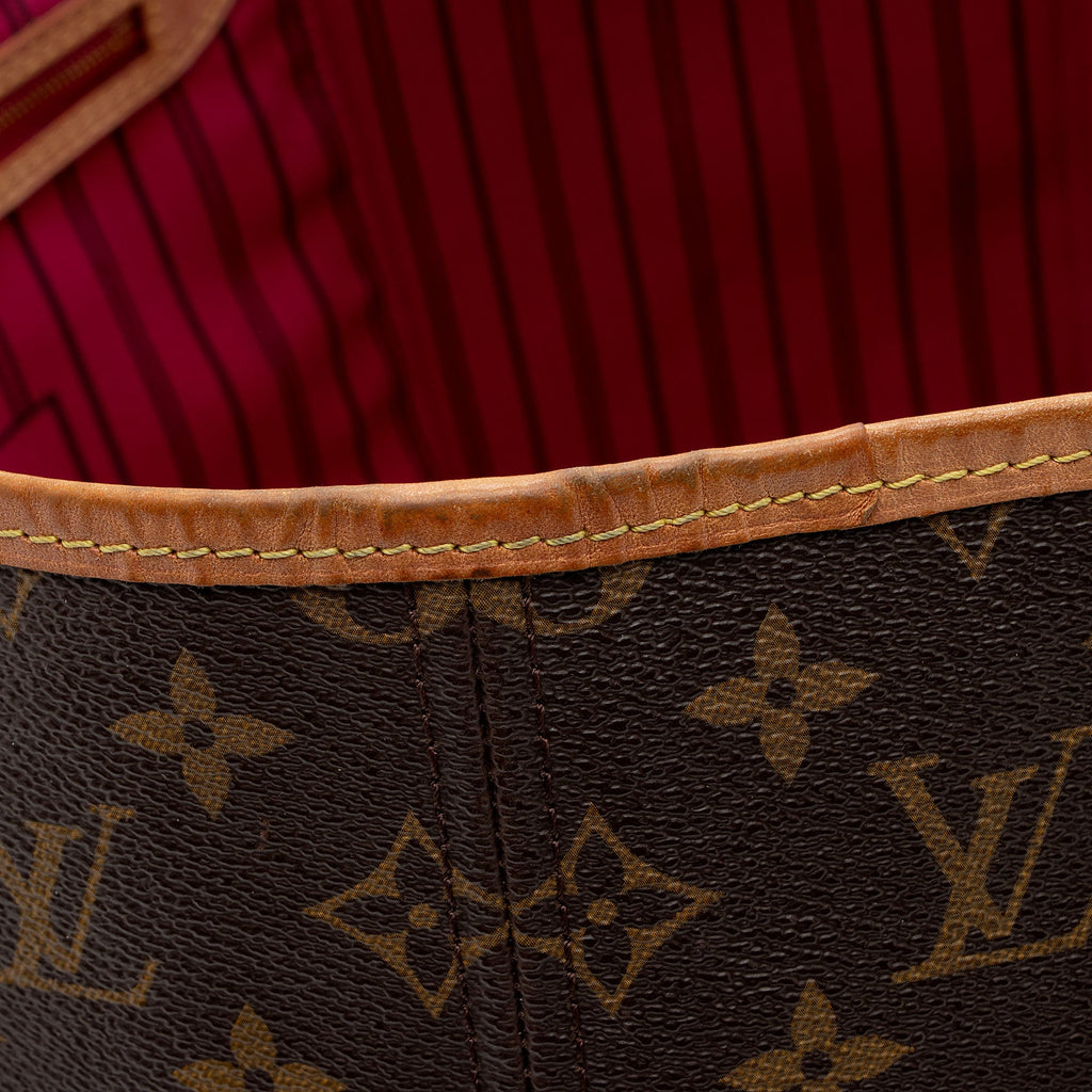 Louis Vuitton Monogram Canvas Neverfull GM Tote (SHF-t1XWDN)