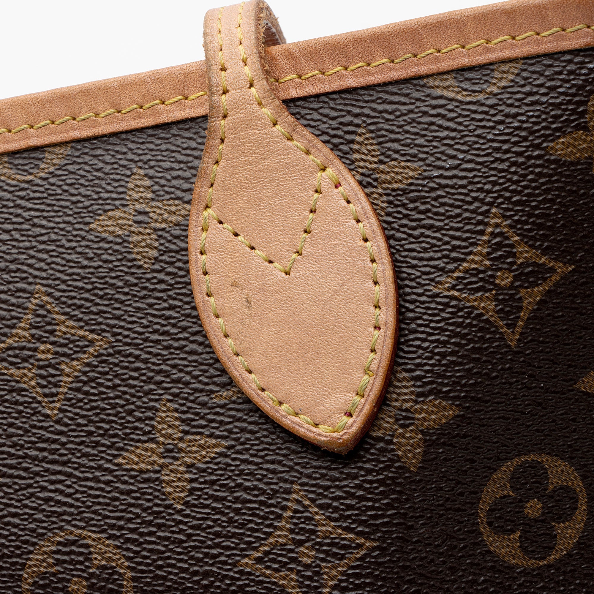 Louis Vuitton Monogram Canvas Neverfull GM Tote (SHF-t1XWDN)
