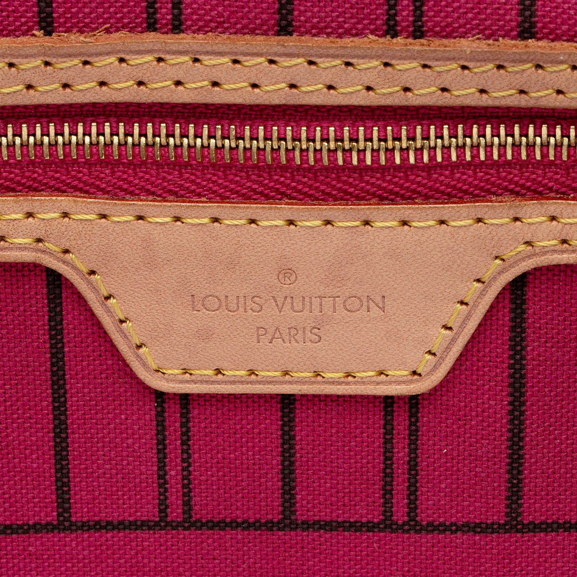 Louis Vuitton Monogram Canvas Neverfull GM Tote (SHF-t1XWDN)