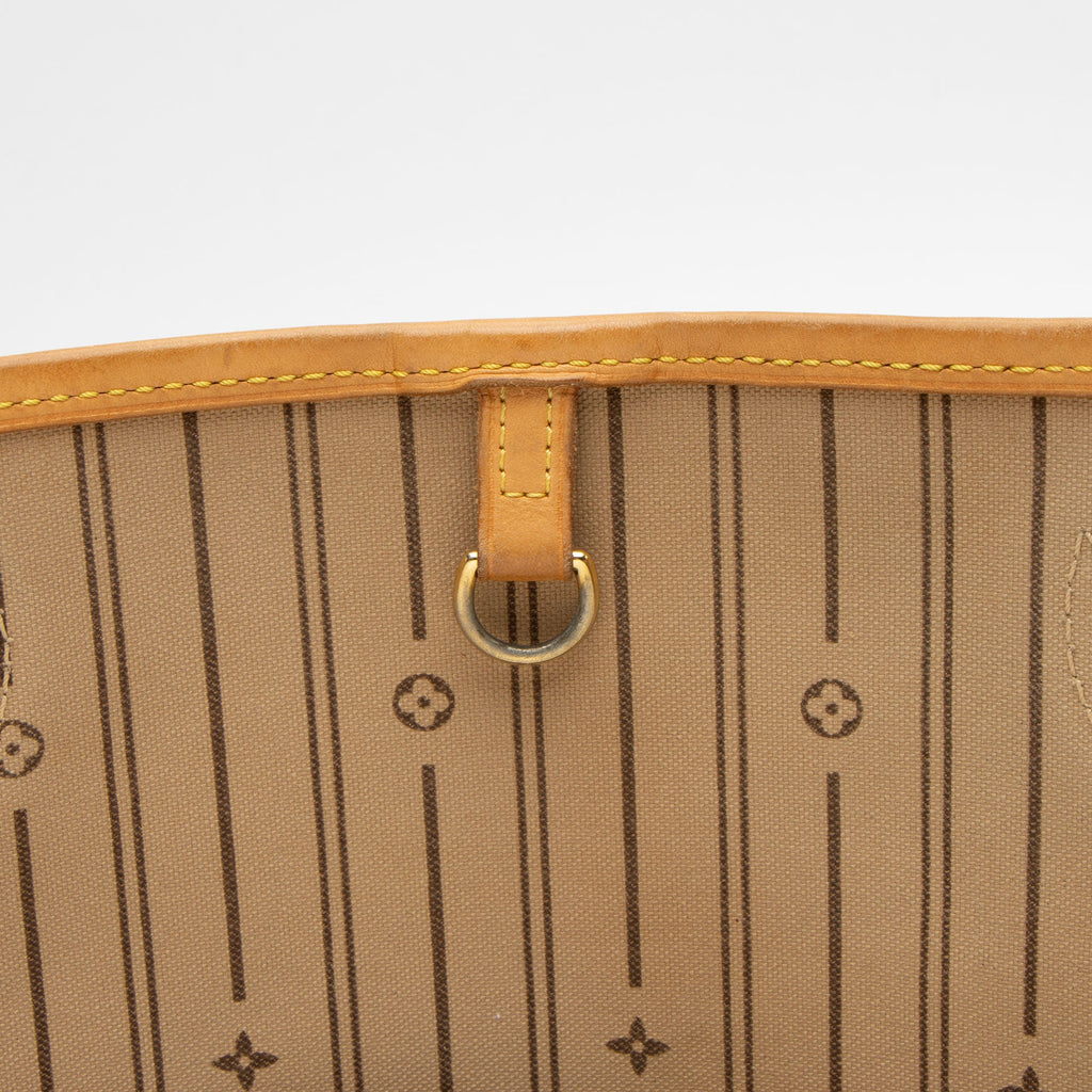 Louis Vuitton Monogram Canvas Neverfull GM Tote (SHF-PXYjw3)