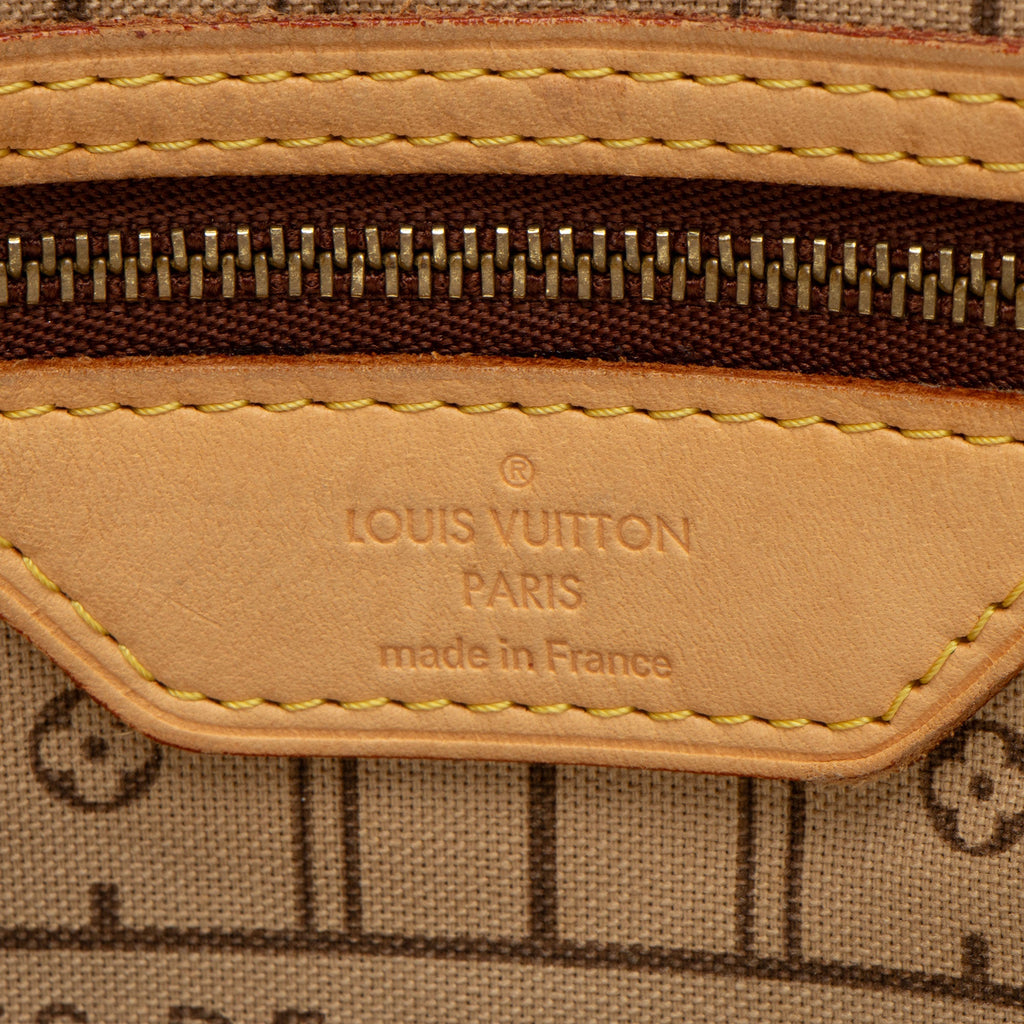 Louis Vuitton Monogram Canvas Neverfull GM Tote (SHF-PXYjw3)