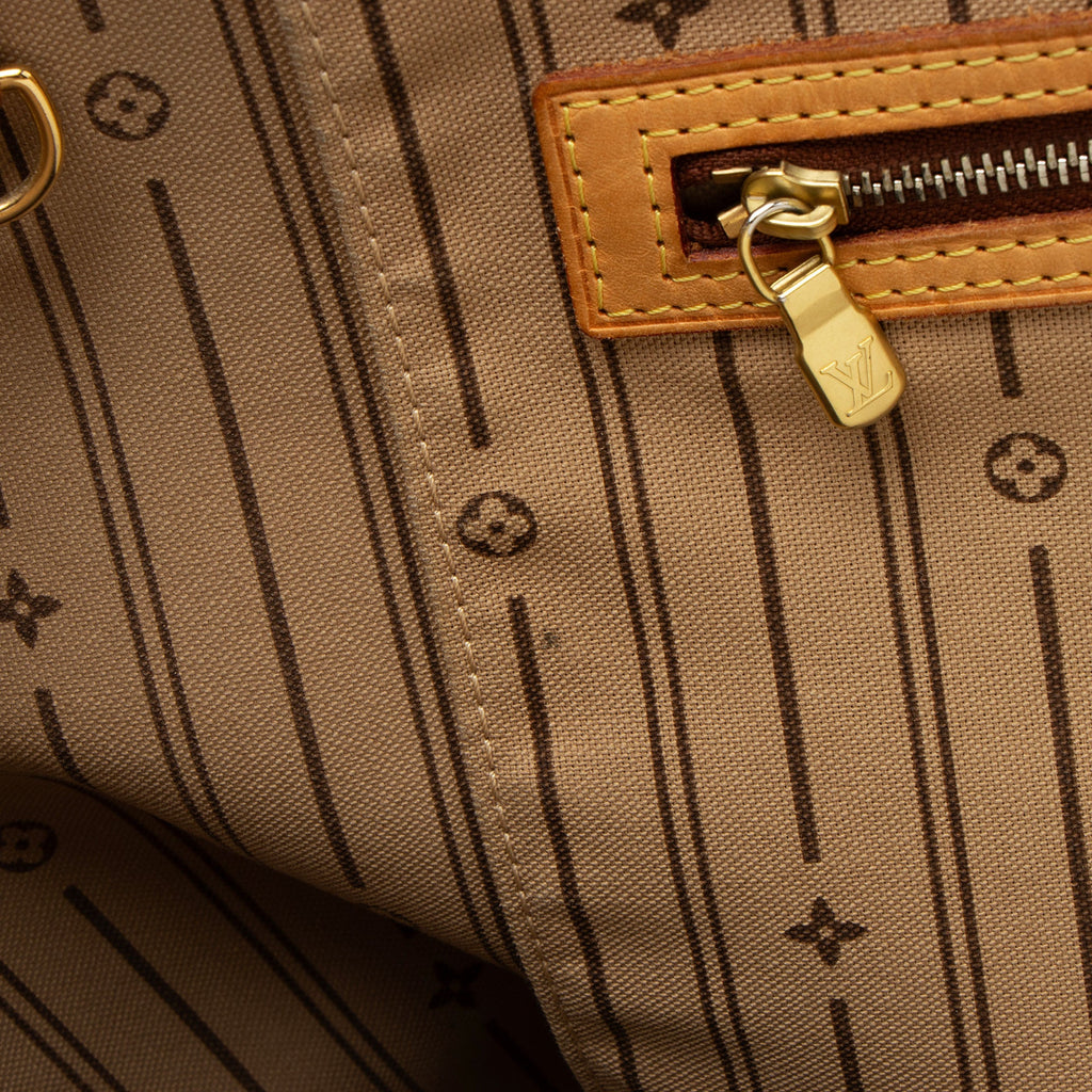 Louis Vuitton Monogram Canvas Neverfull GM Tote (SHF-kHp6dl)