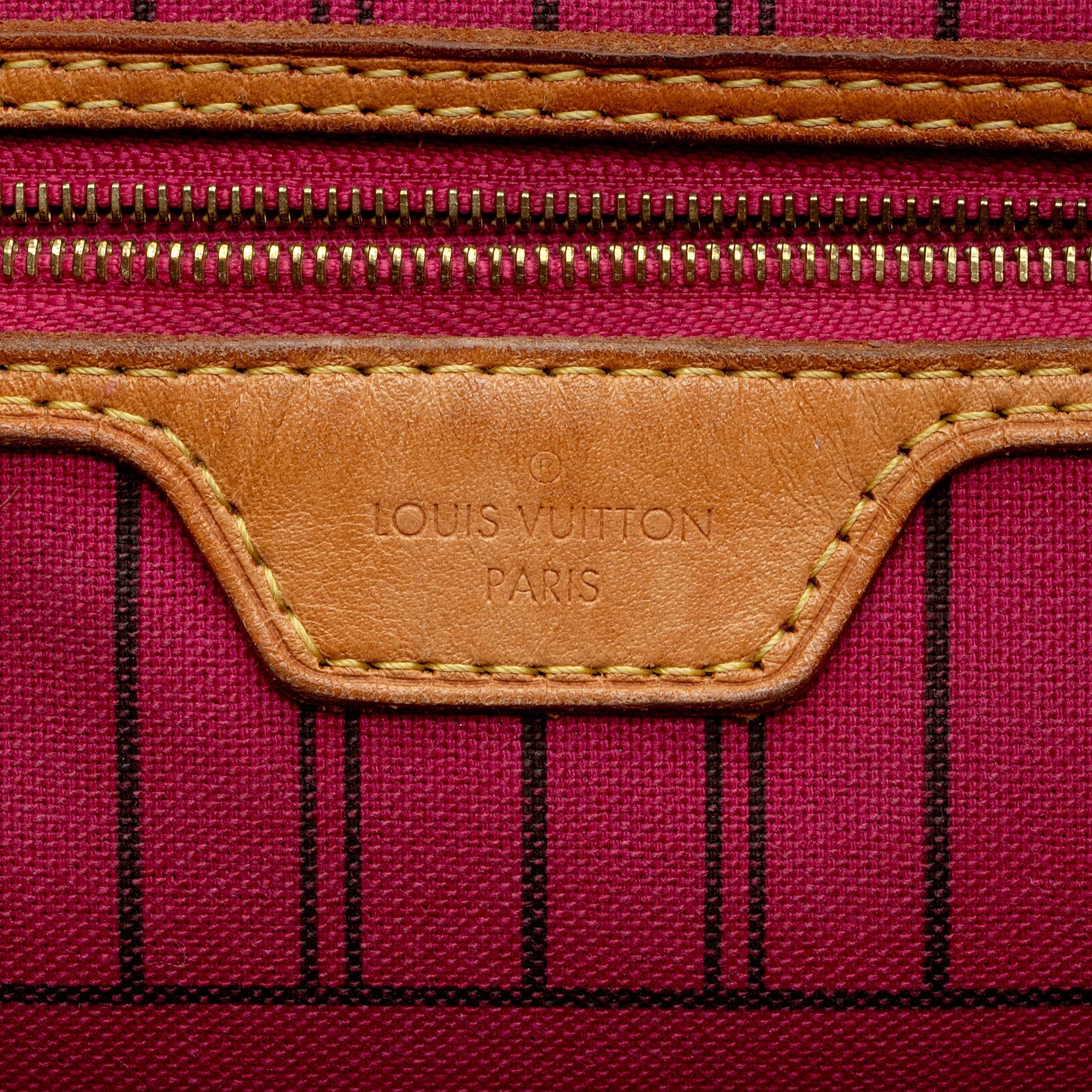 Louis Vuitton Monogram Canvas Neverfull MM Tote (SHF-jf51s1)