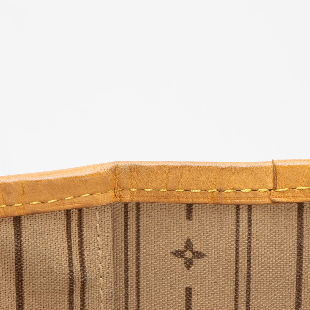 Louis Vuitton Monogram Canvas Neverfull MM Tote