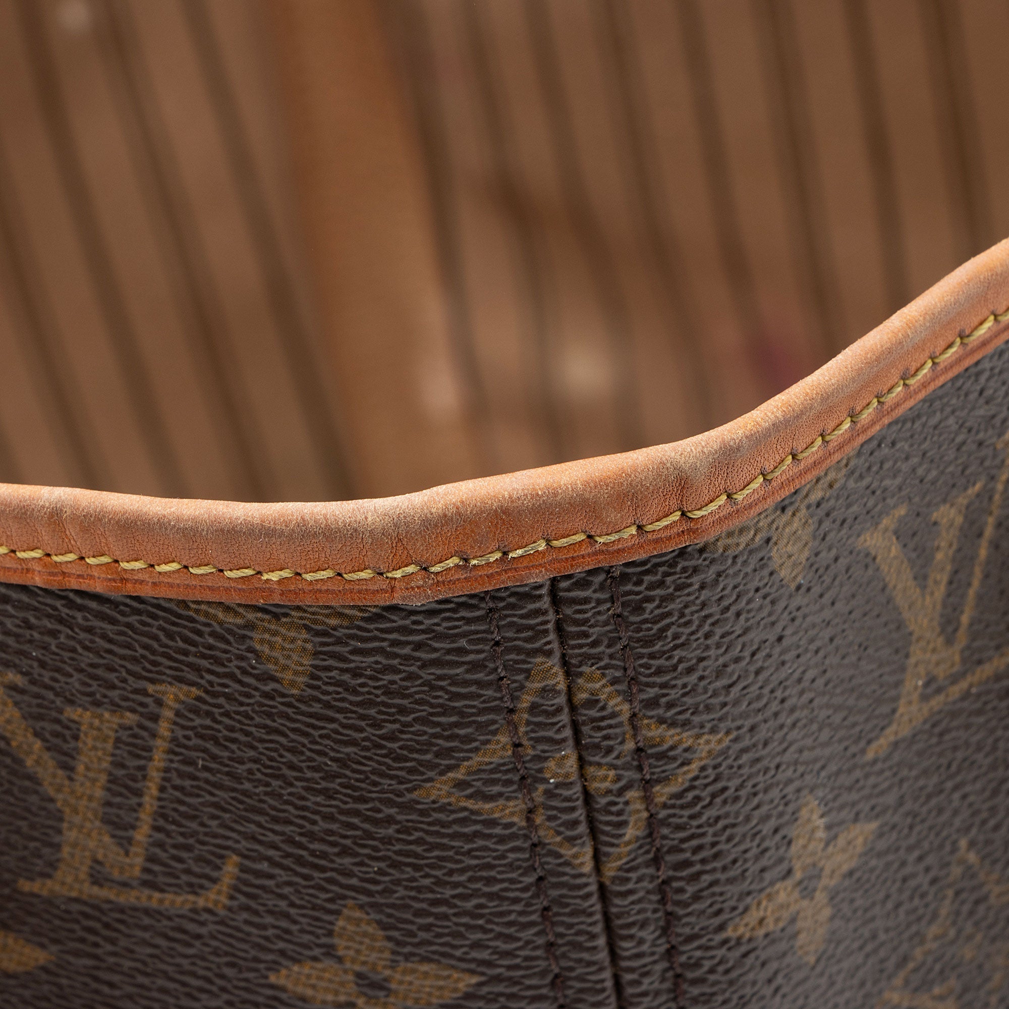 Louis Vuitton Monogram Canvas Neverfull MM Tote