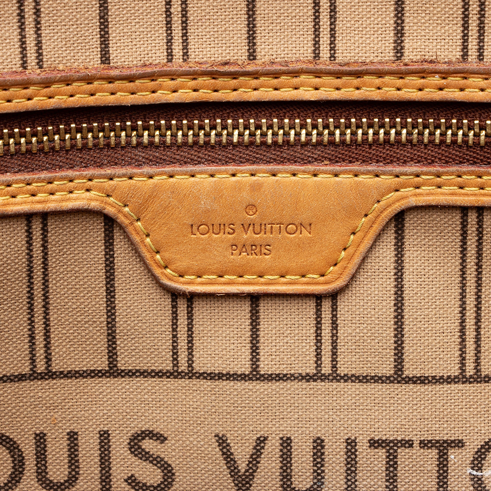 Louis Vuitton Monogram Canvas Neverfull MM Tote