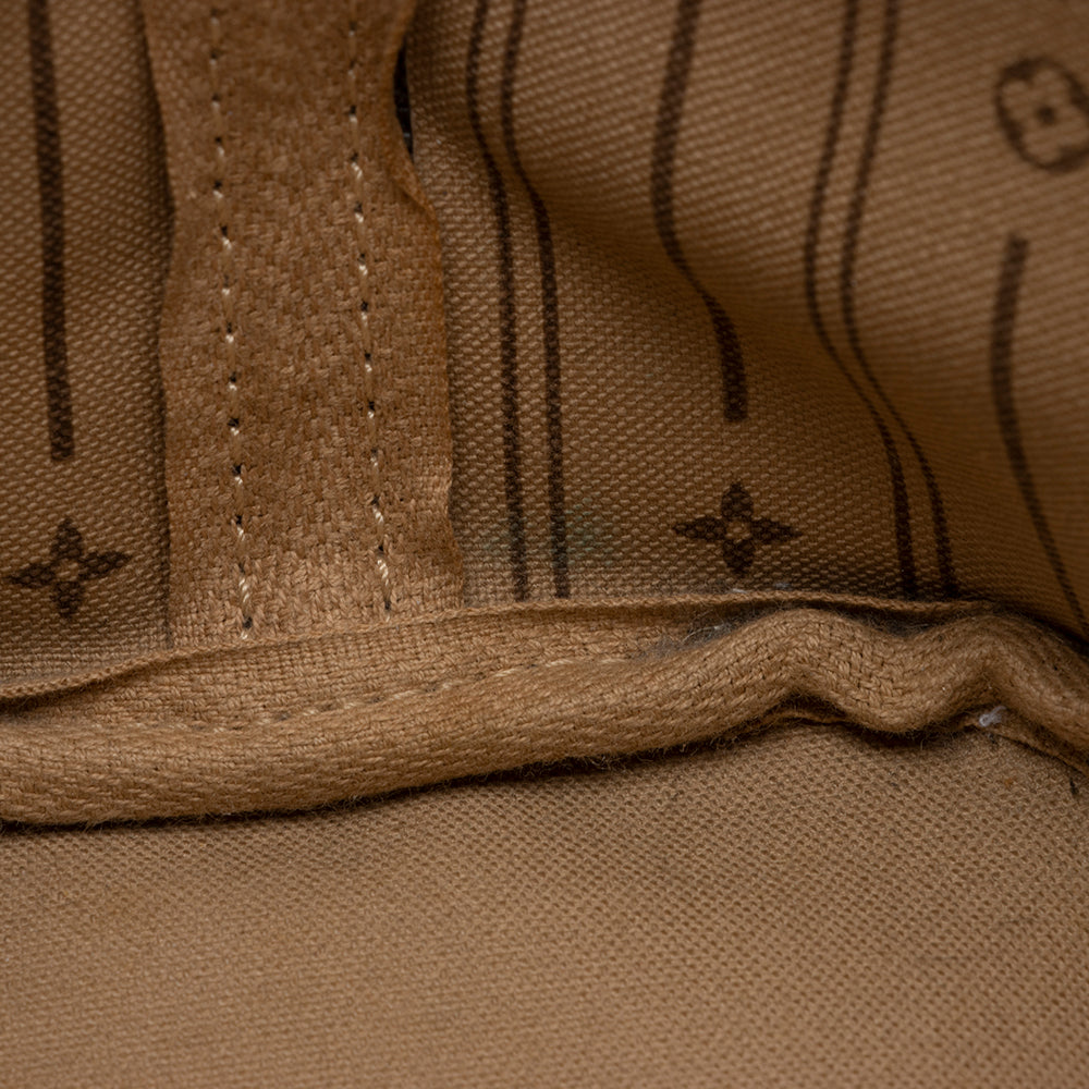 Louis Vuitton Monogram Canvas Neverfull PM Tote (SHF-16726)