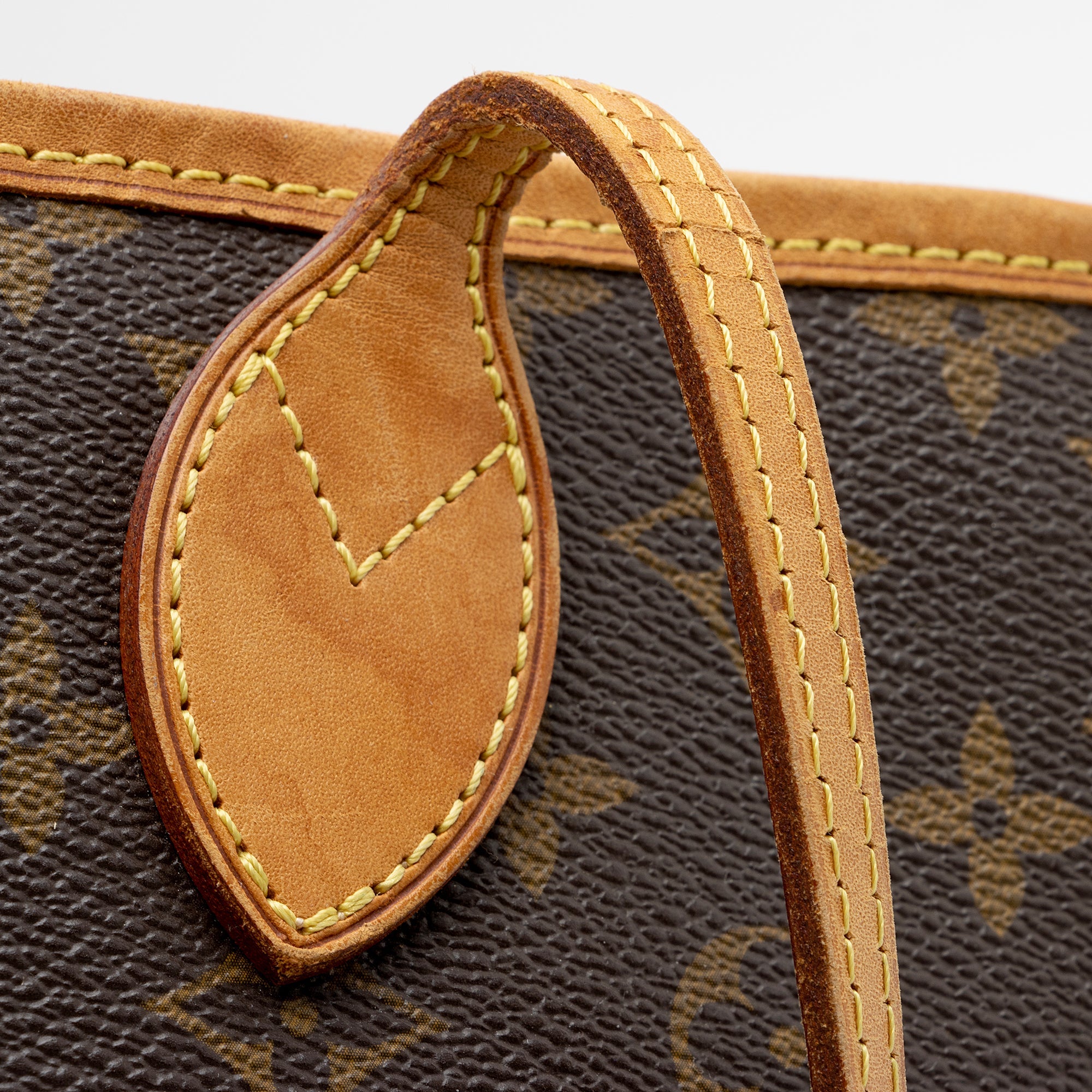 Louis Vuitton Monogram Canvas Neverfull PM Tote (SHF-s5qFrS)