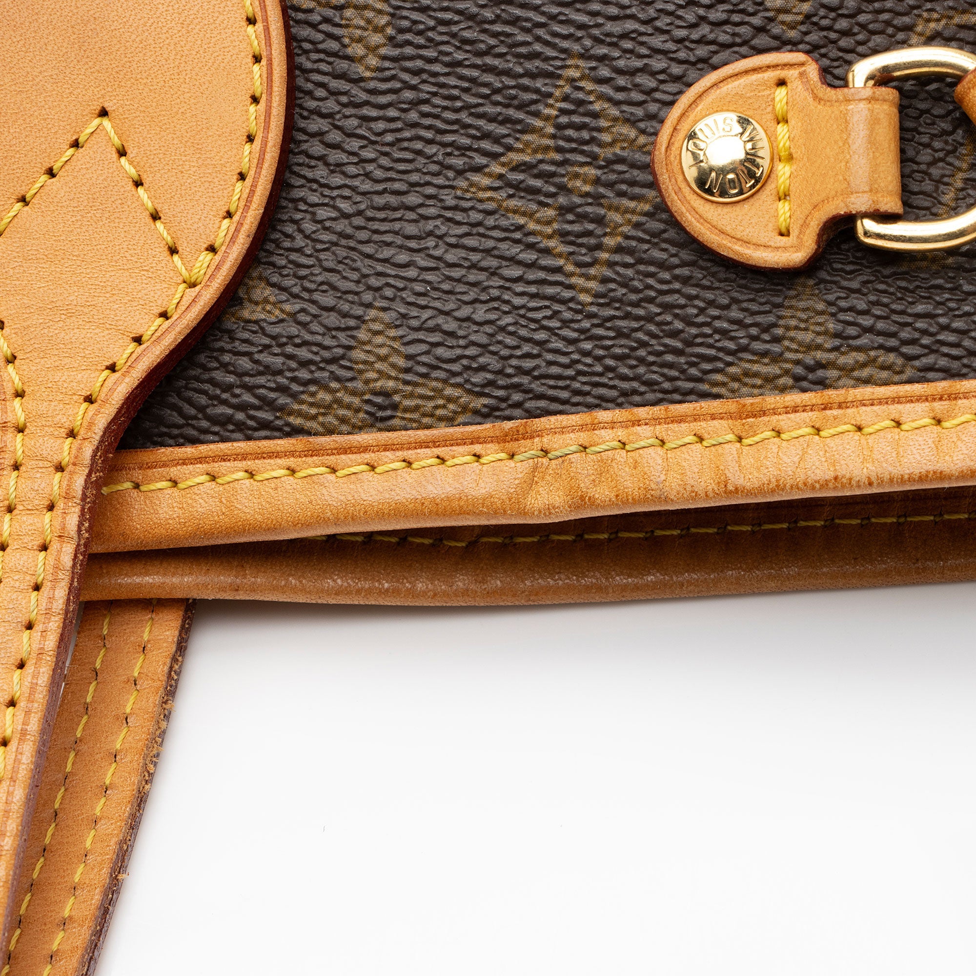 Louis Vuitton Monogram Canvas Neverfull PM Tote - FINAL SALE (SHF-CbJaDa)