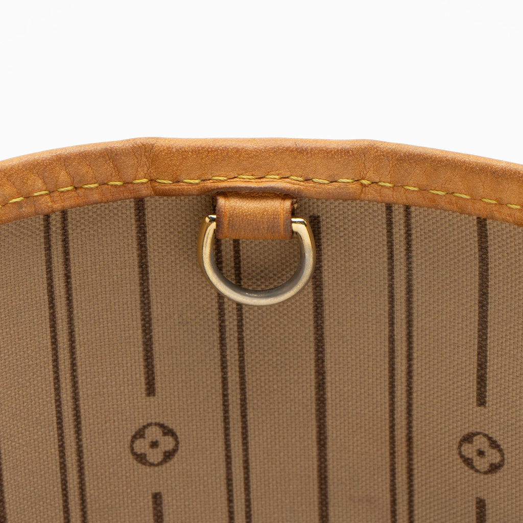 Louis Vuitton Monogram Canvas Neverfull PM Tote (SHF-FZ2BgE)