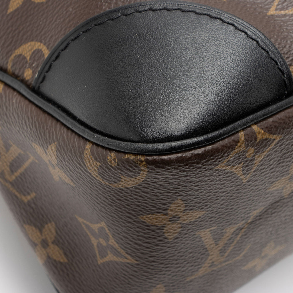 Louis Vuitton Monogram Canvas Odeon MM NM Shoulder Bag