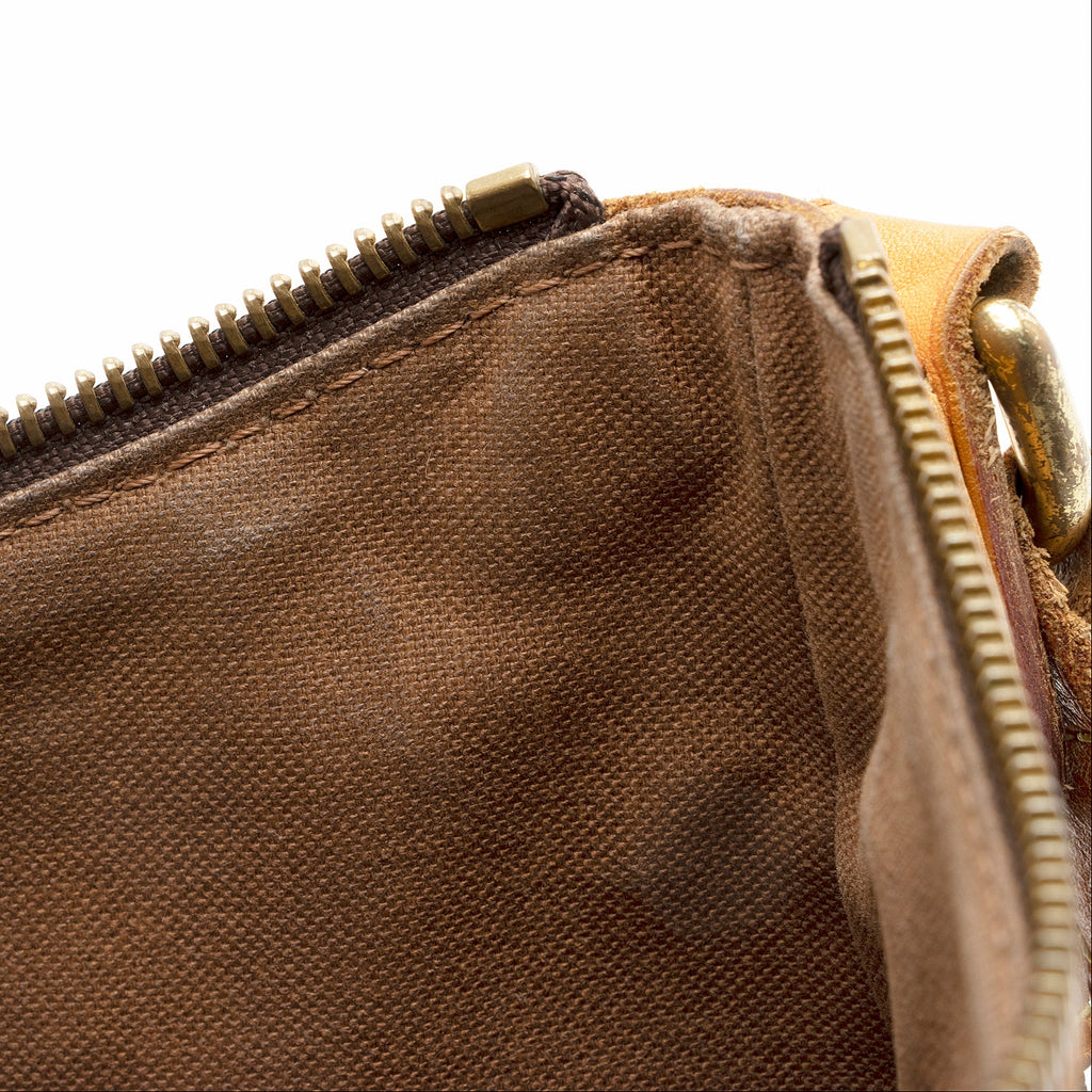 Louis Vuitton Monogram Canvas Odeon PM Shoulder Bag (SHF-22536)